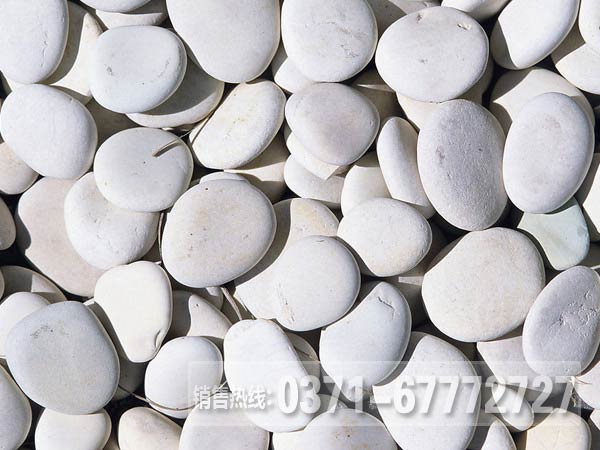 鵝卵石破碎機每小時處理多少噸鵝卵石？