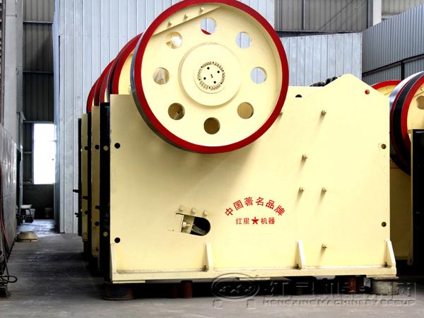 礦石破碎機(jī)設(shè)備如何選擇？河南破碎機(jī)廠(chǎng)家