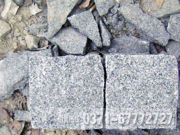 花崗巖破碎生產(chǎn)線(xiàn)設(shè)備