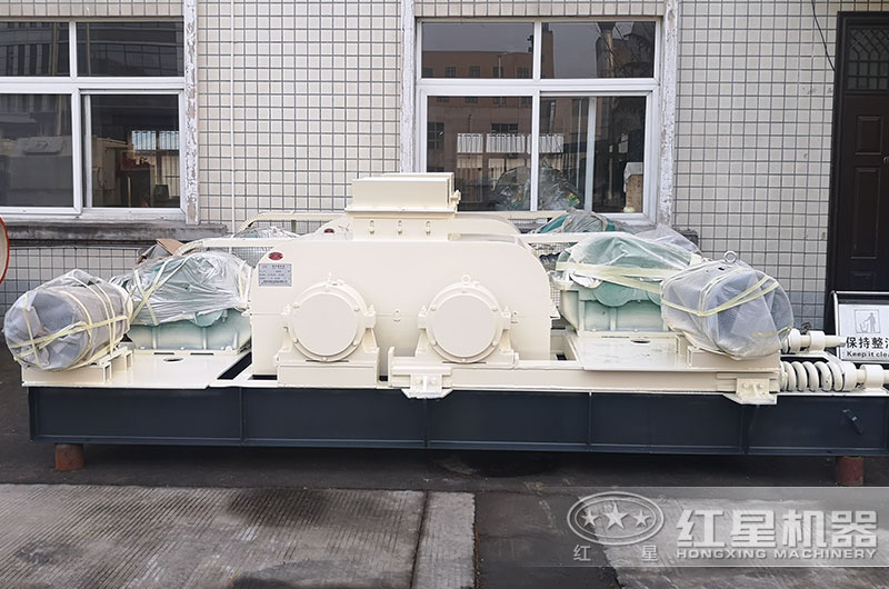 對(duì)輥制砂機(jī)的成品率多少？型號(hào)和技術(shù)參數(shù)