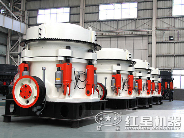 1750型短頭圓錐破碎機(jī)多少錢？大概生產(chǎn)量可達(dá)多少噸？