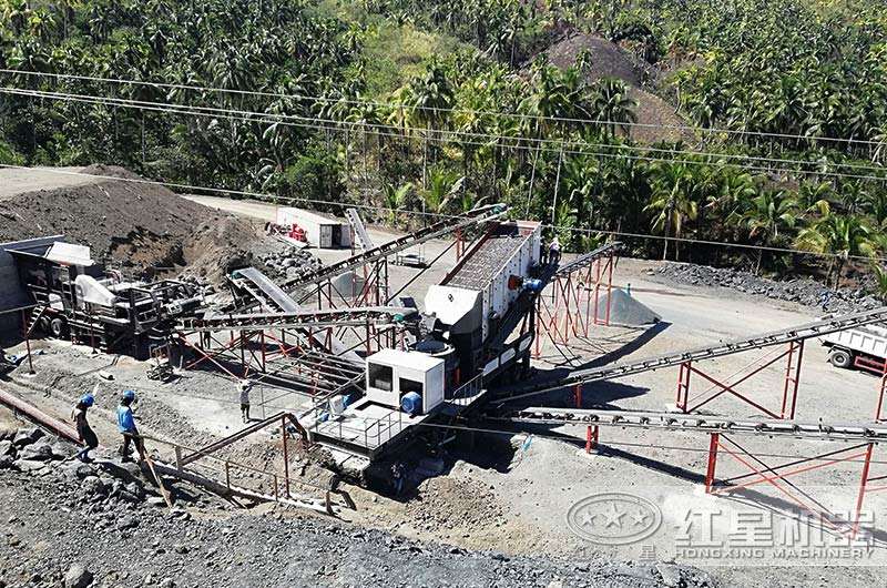 兩臺移動破碎機搭配作業(yè)出12、13青石子