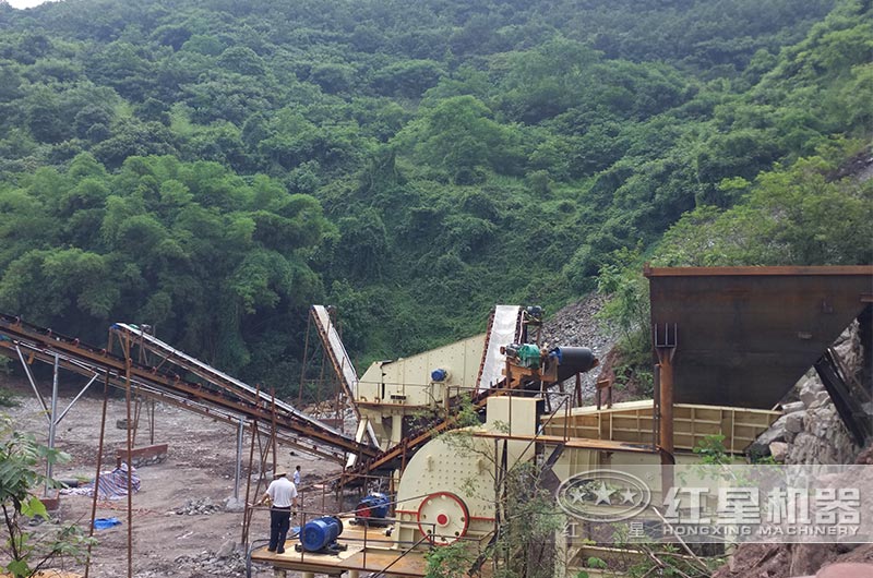 1615型重錘式破碎機生產能力如何，報價是多少