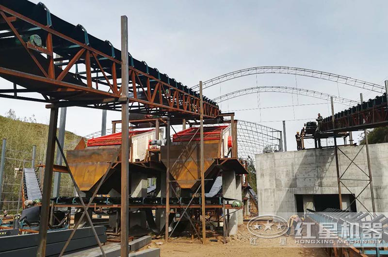 一噸原石出多少噸12、13石子？都需要哪些石子碎石機(jī)設(shè)備？